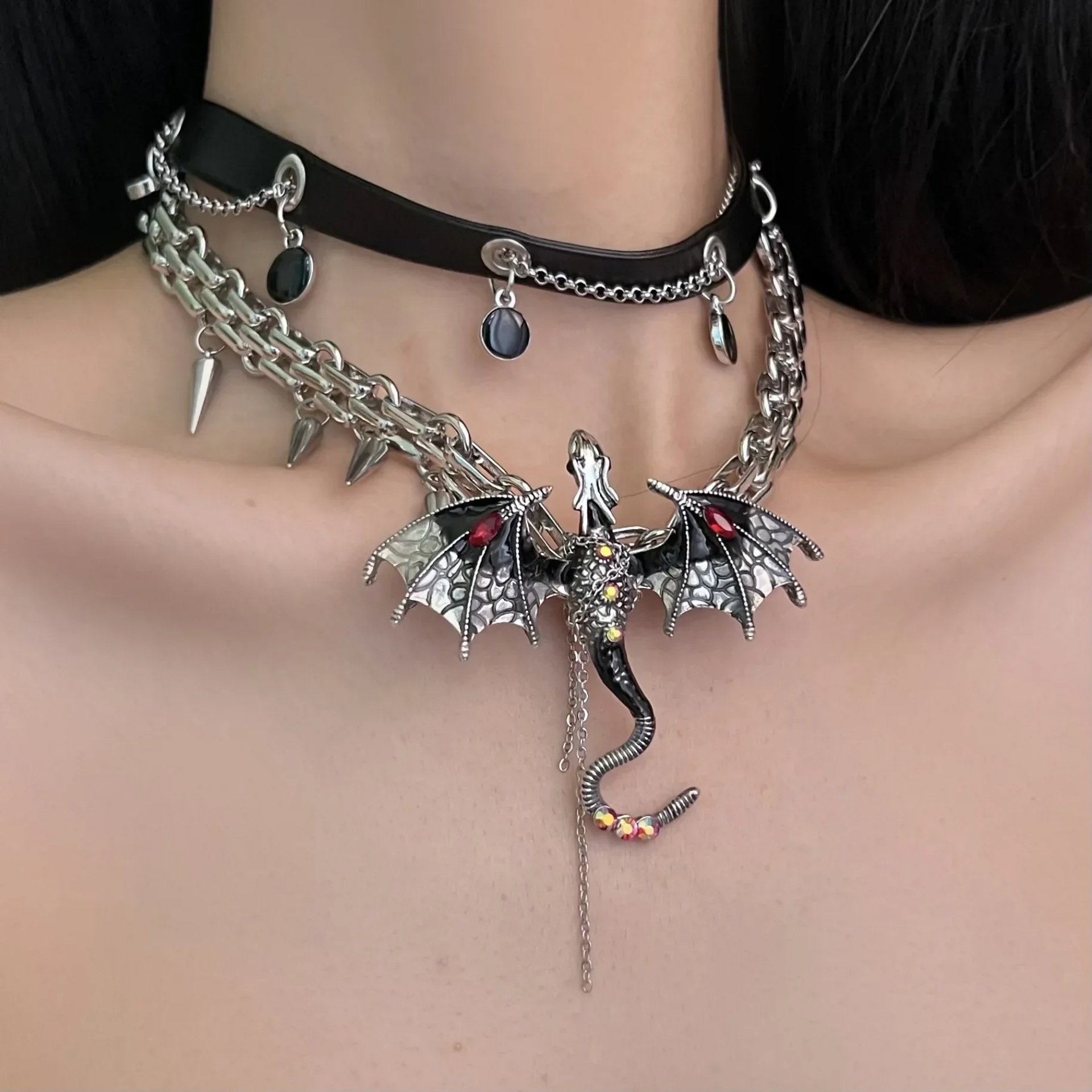 Imprisoned Flying Dragon Necklace - Image 2