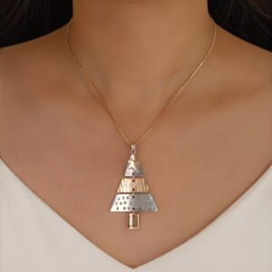 Christmas Tree Pendant Necklace – Classic Box Chain Zinc Alloy Jewelry, Perfect Holiday Gift for Women