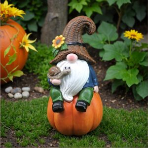 Charming Resin Gnome With Pumpkin – Versatile Indoor/Outdoor Christmas & Fall Decor - Perfect For Home, Garden, And Holiday Celebrations