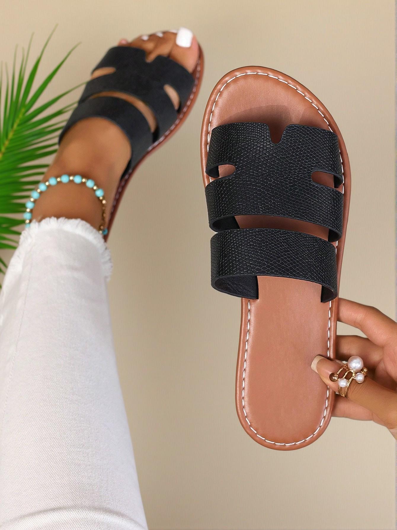 Elegant Black Women Flat Sandals Stylish Slip-On Casual Straps for Spring & Summer, Comfortable Flat Heel Round Toe Beach Slides, Cute, Comfortable, Aesthetic, Classy, Trendy, Casual, Chic, Stylish, Luxury Sandals For Summer, Beach, Vacation And Spring