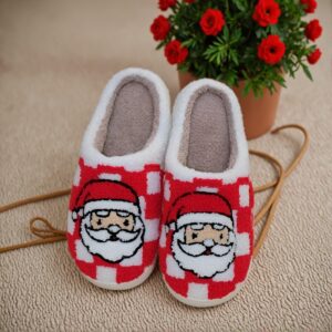 Cozy Santa Claus Slip-On Slippers – Christmas Red & White Checkered, Plush Lined, Warm TPR Sole, Perfect for Winter, Indoor Use, Hand Washable, Holiday Footwear