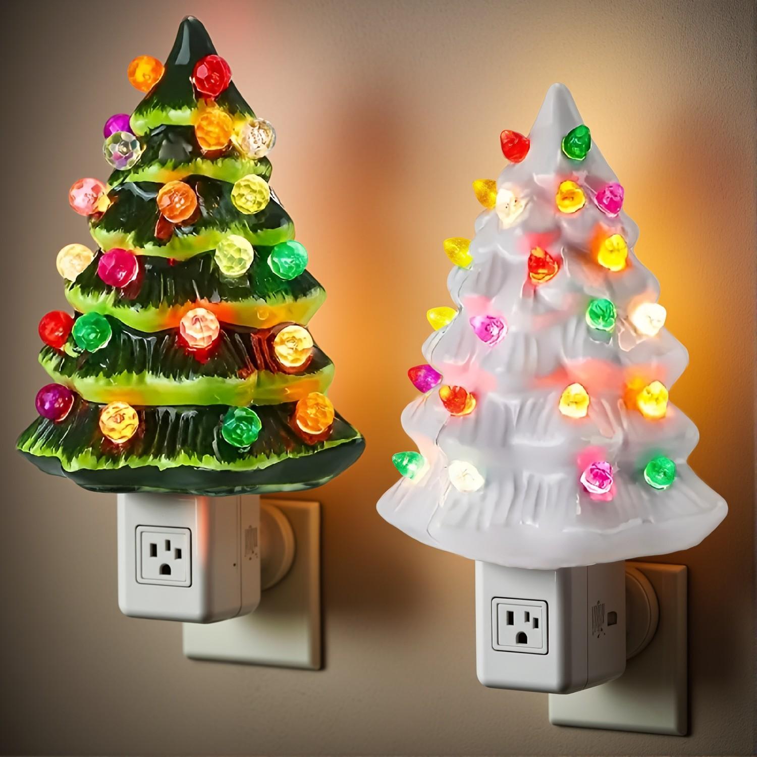 3D Christmas Tree Night Light – St. Patrick's Day Green Tree, Christmas LED Flashing Wall Decoration, Resin, 120V, American Plug, For Indoor - Image 2