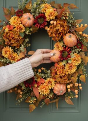 18in Artificial Fall Wreath – Front Door Decor, Autumn Harvest, Maple Leaf, Pumpkin, Pine Cone, Berry, Thanksgiving, Halloween
